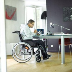 Fauteuil roulant Action 4 NG Invacare