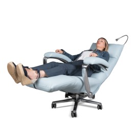 Fauteuil de repos et de soins électrique