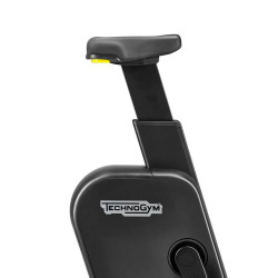 Vélo droit Technogym : Cycle Teamalex Medical